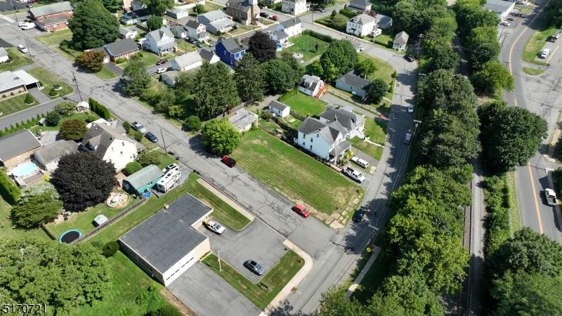 1000 1St Ave - Photo 1