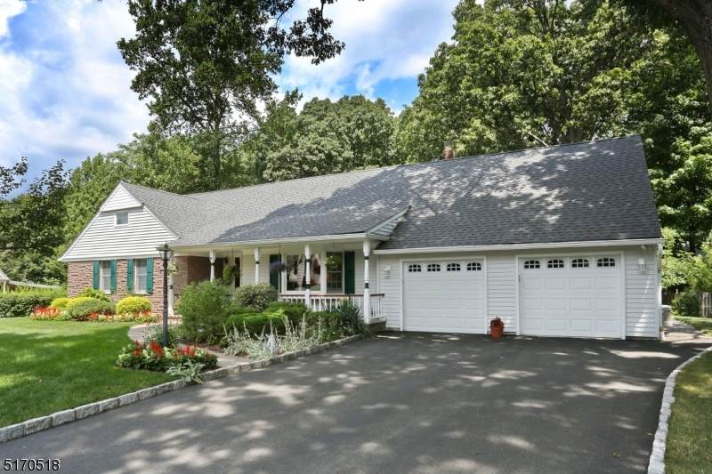 45 Heights Rd - Photo 1