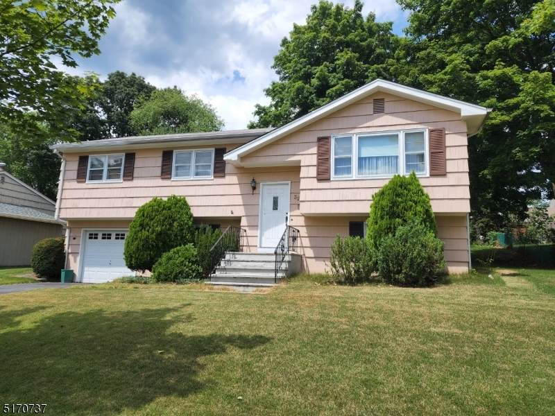 32 Crescent Rd - Photo 1