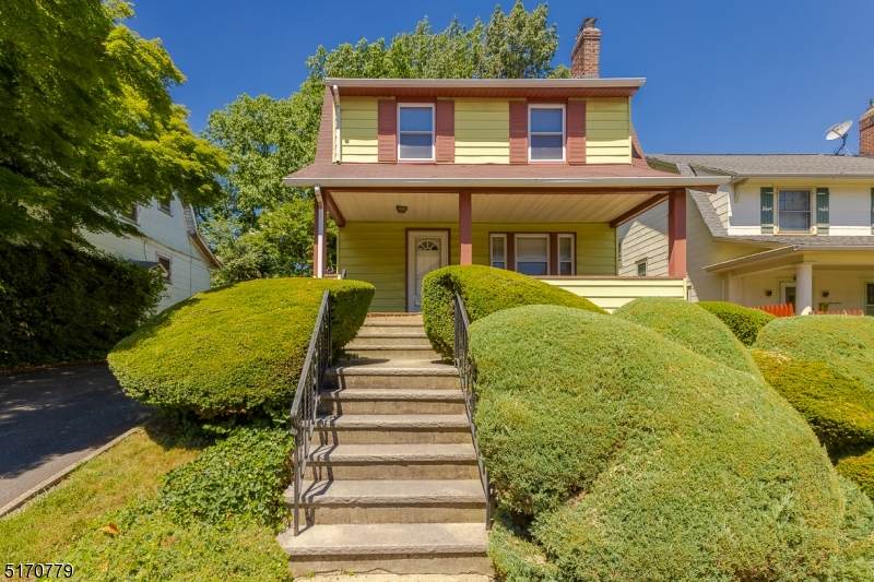 13 Crescent Rd - Photo 1