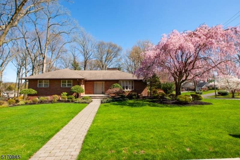 141 Pearl Brook Dr - Photo 1