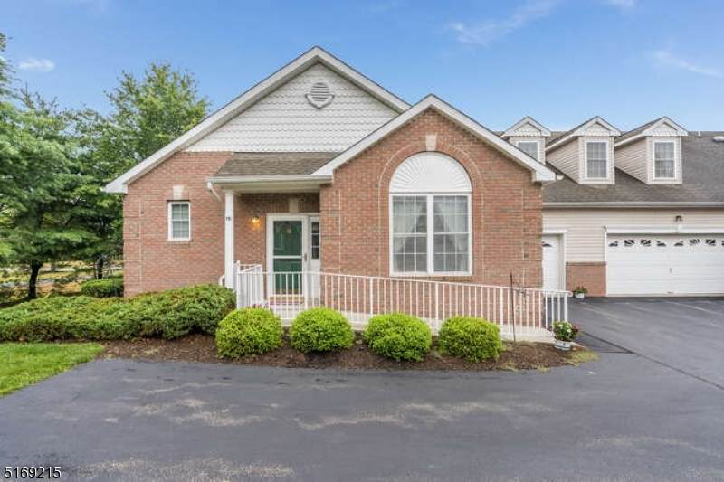 16 Indian Plantation St - Photo 1