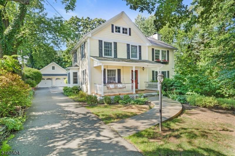 16 Dayton St - Photo 1