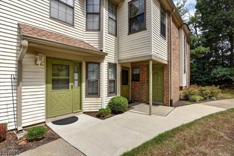 2213 Bayhead Dr - Photo 1