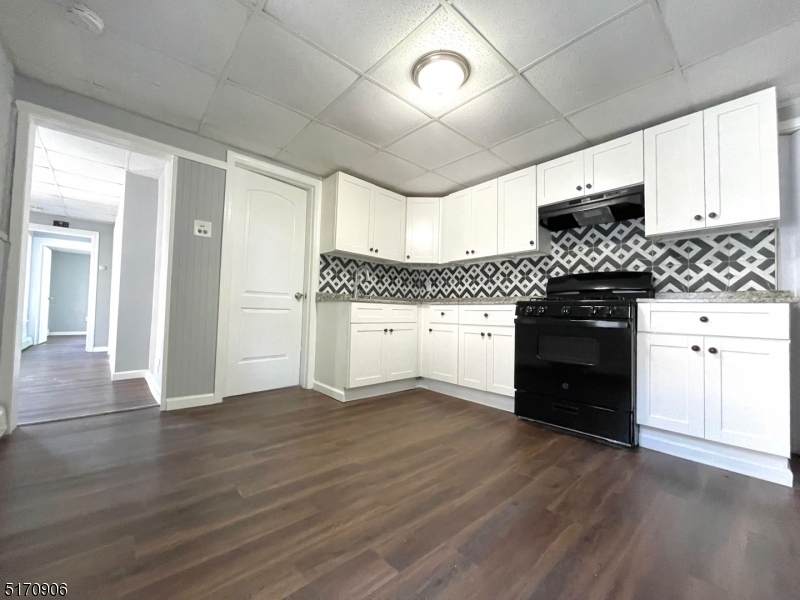 249 Littleton Ave - Photo 1