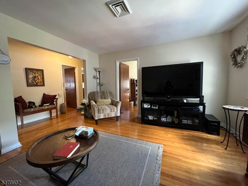 754 Clark Ave - Photo 1