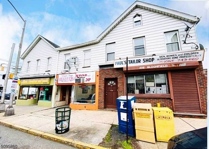 415 Bloomfield Ave - Photo 1
