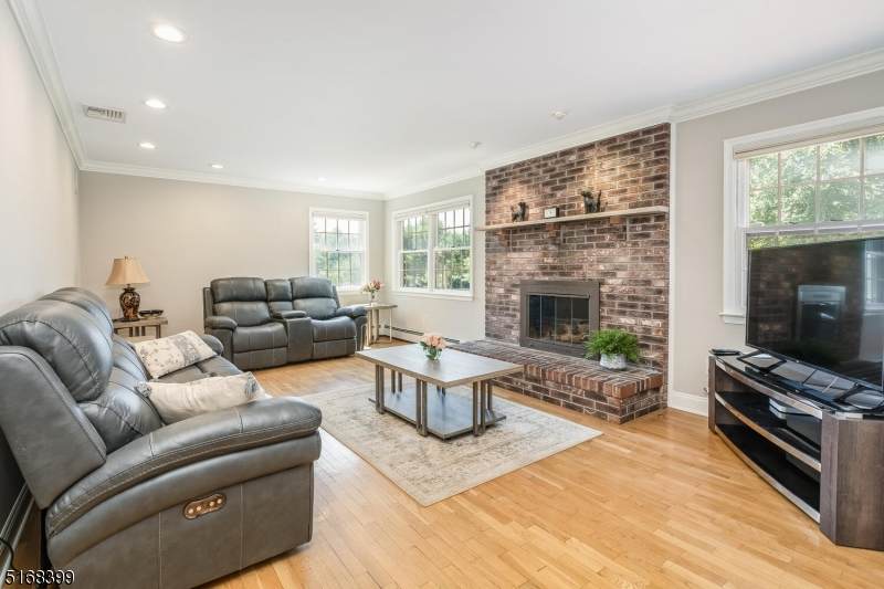 14 Wilkinson Rd - Photo 1