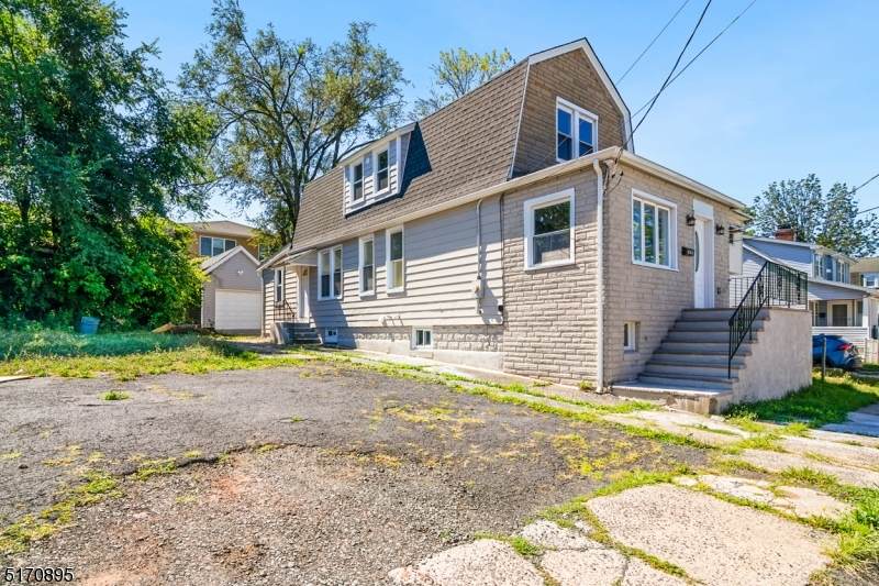 289 Montclair Ave - Photo 1
