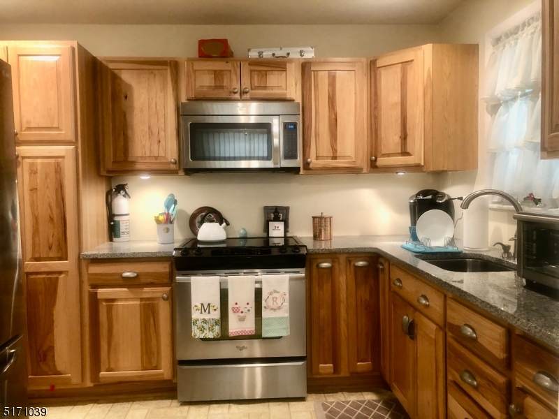 10 Revere Court - Photo 1