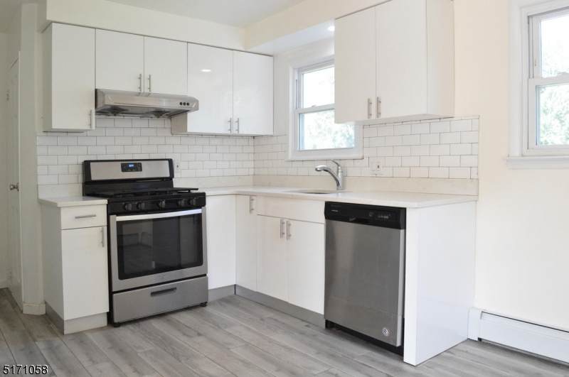 5 Orchard St - Photo 1