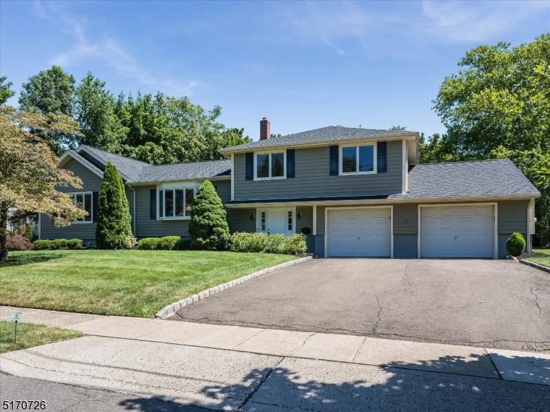 76 Atwood Pl - Photo 1