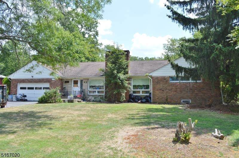 42 Cathedral Ave - Photo 1