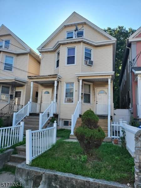 165 Reid St - Photo 1