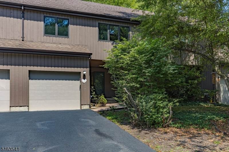 3 Lynn Ct - Photo 1