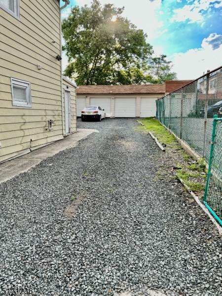 287 Prospect St - Photo 1