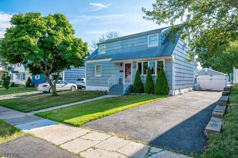 109 Mary Ave - Photo 1