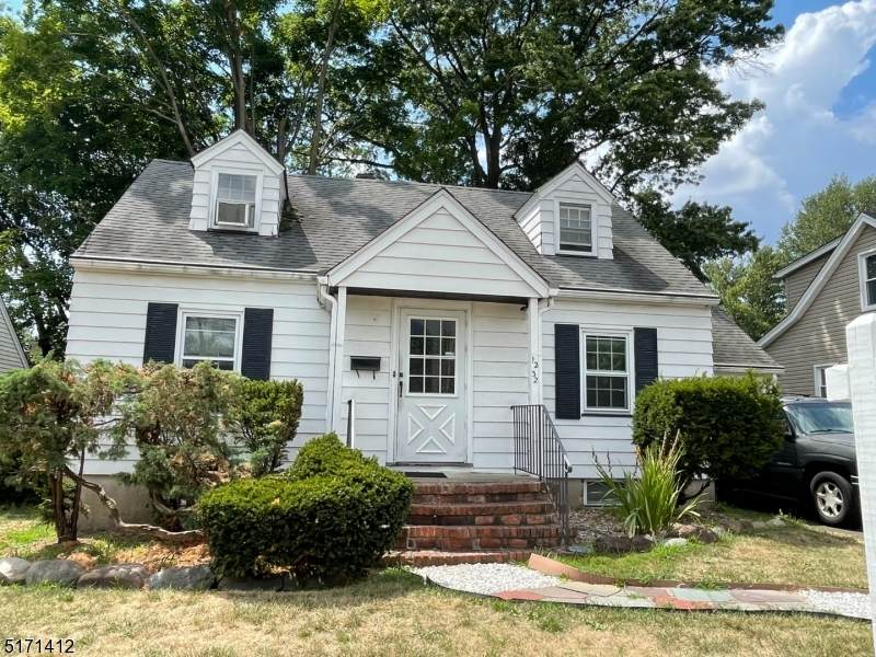 12 Fairclough Pl - Photo 1