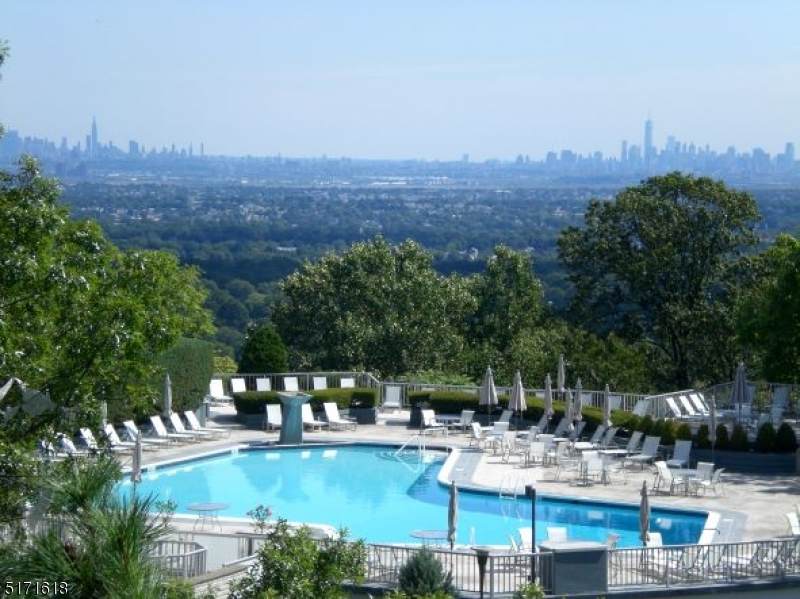 1 Claridge Dr. 703 - Photo 1