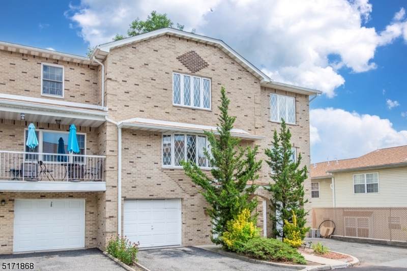 74 Salvatore Ct - Photo 1