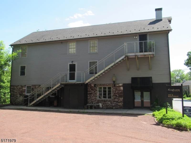 15 Trenton - Photo 1