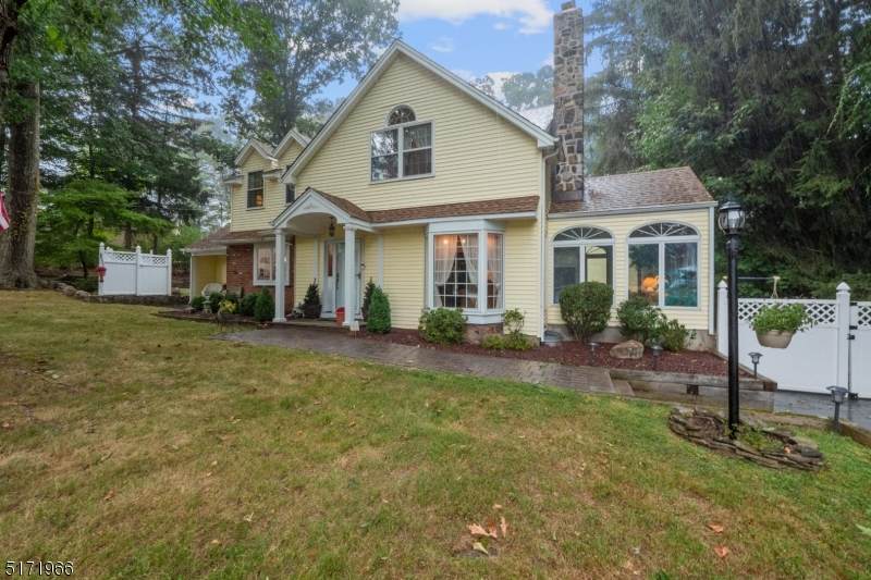 120 Mount Hope Rd - Photo 1