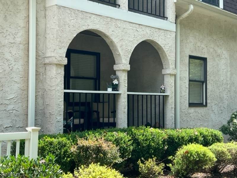 17 Heritage Dr - Photo 1