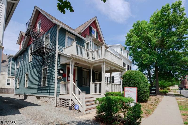 13 James St - Photo 1