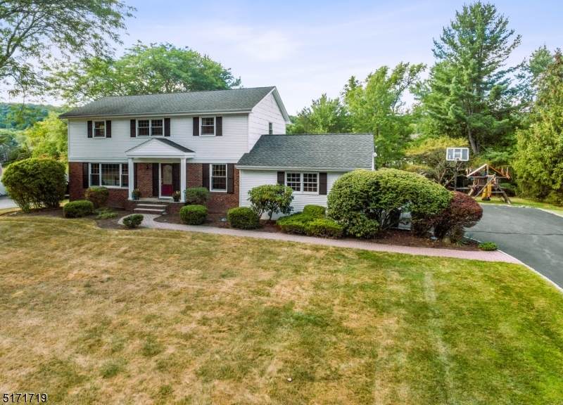 79 Meadowbrook Rd - Photo 1