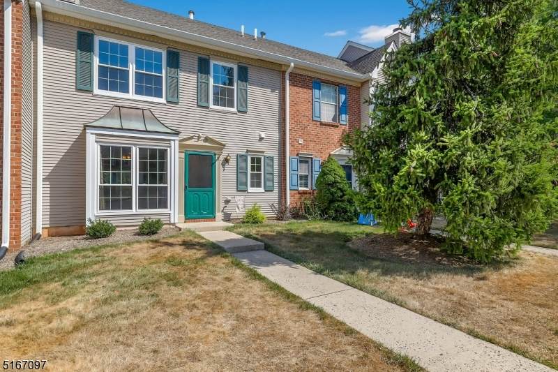 3605 Pinhorn Dr - Photo 1