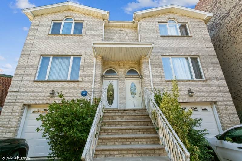 405 Sherman Pl - Photo 1