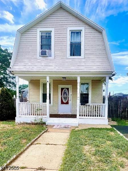 69 Highland Blvd - Photo 1