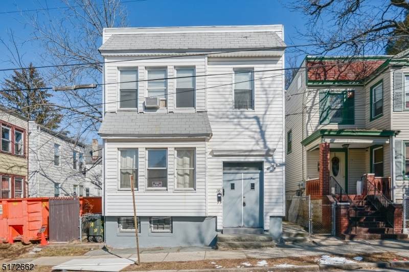 38 W Avon Ave - Photo 1
