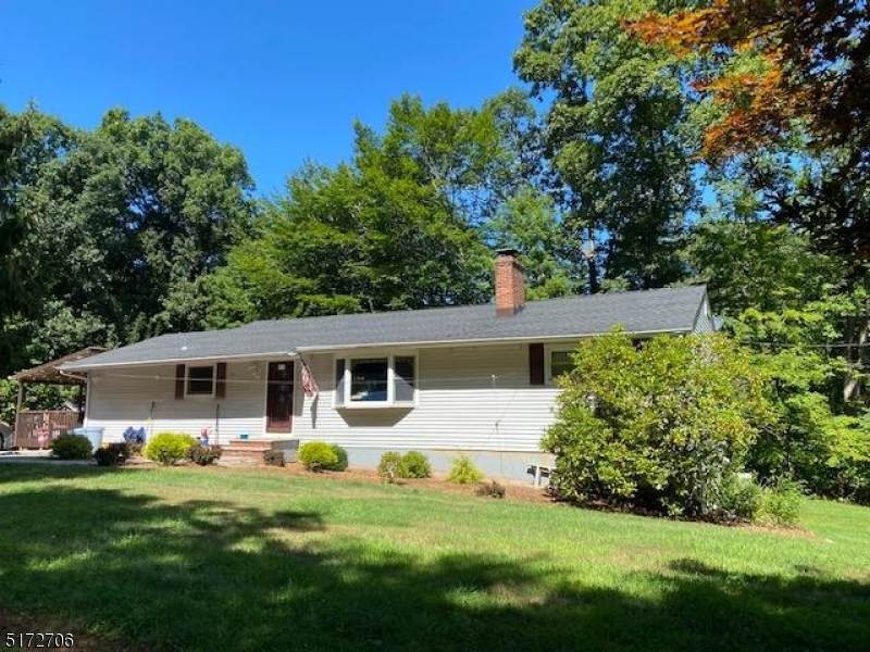 51 Cypress Dr - Photo 1
