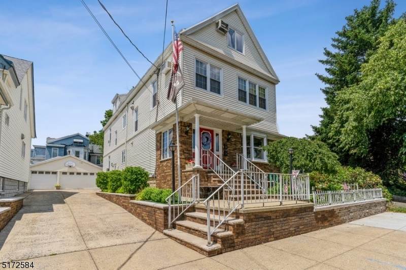107 Garretson - Photo 1
