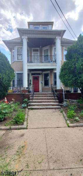 430 3Rd Ave W - Photo 1
