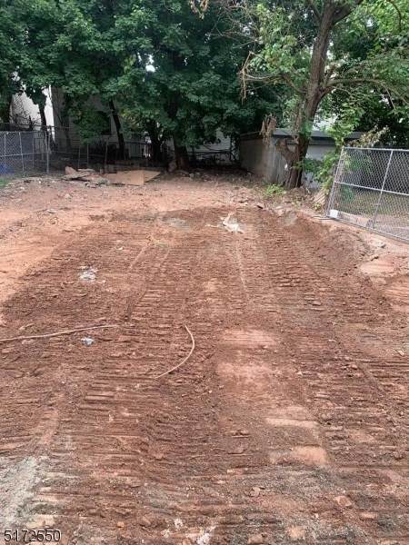 143 S 8Th St - Photo 1