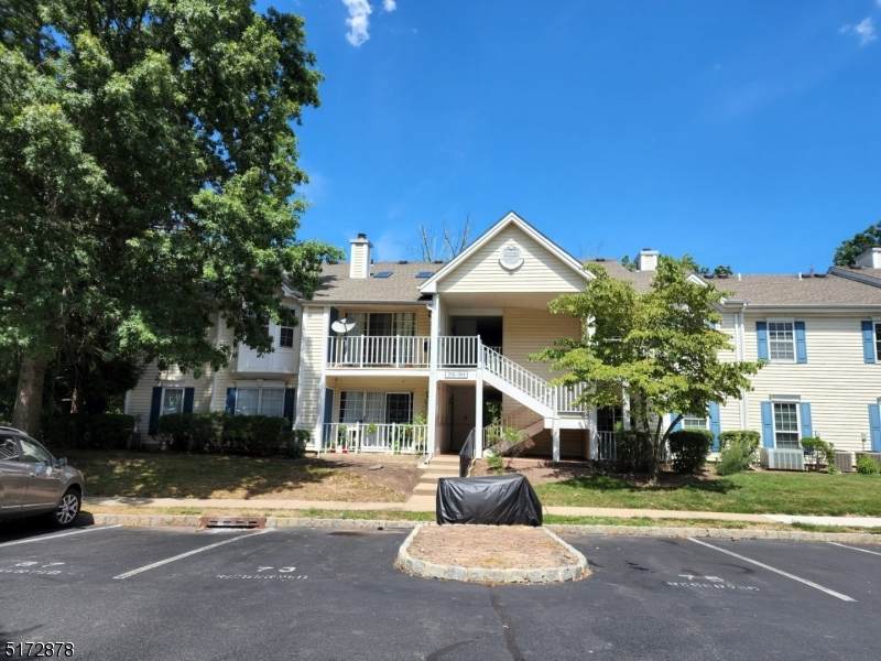 87 Sapphire Ln - Photo 1