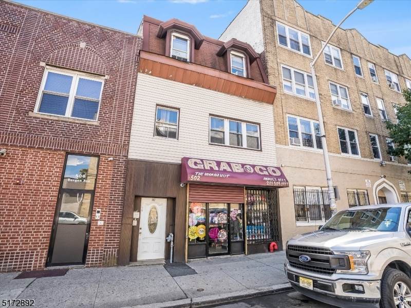 502 Bergen Ave - Photo 1