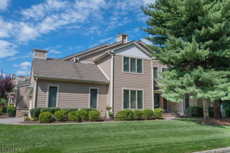 2 Wedgewood Drive - Photo 1