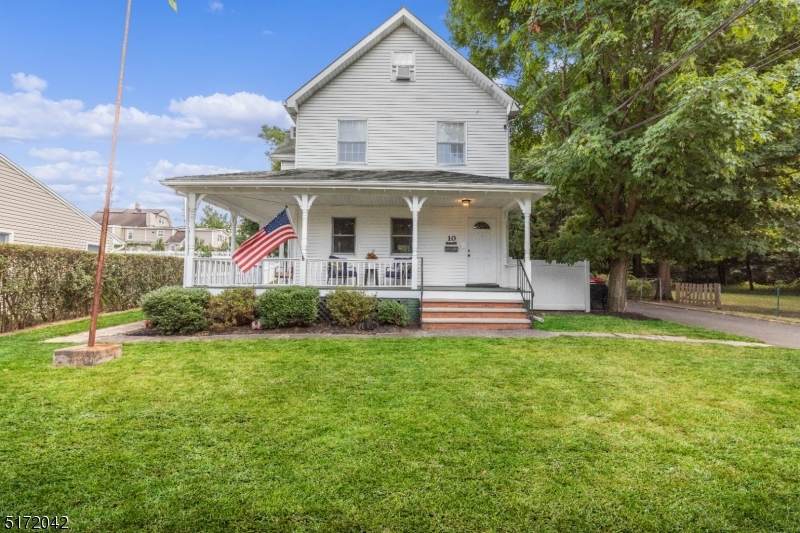 10 Jacobus Ave - Photo 1