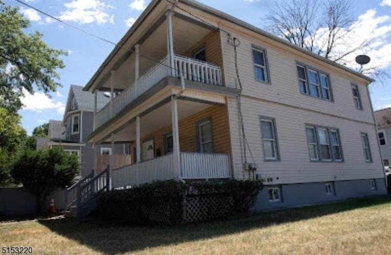 300 Clinton Ave - Photo 1