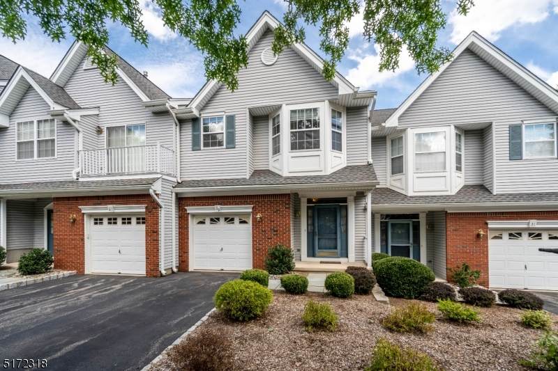 29 Buckingham Ct - Photo 1