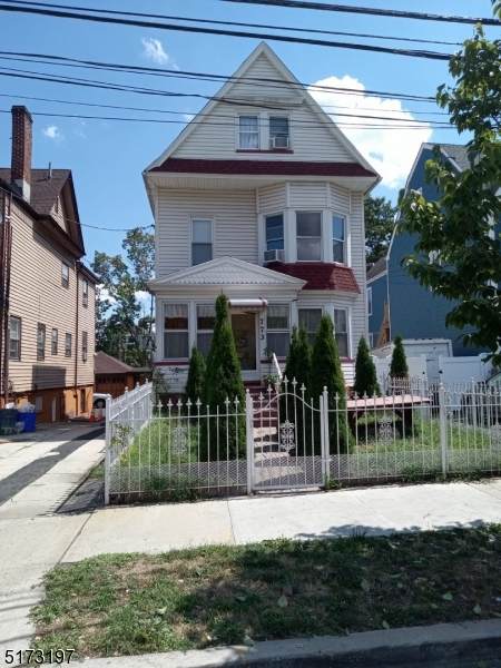 773 Mt Prospect Ave - Photo 1