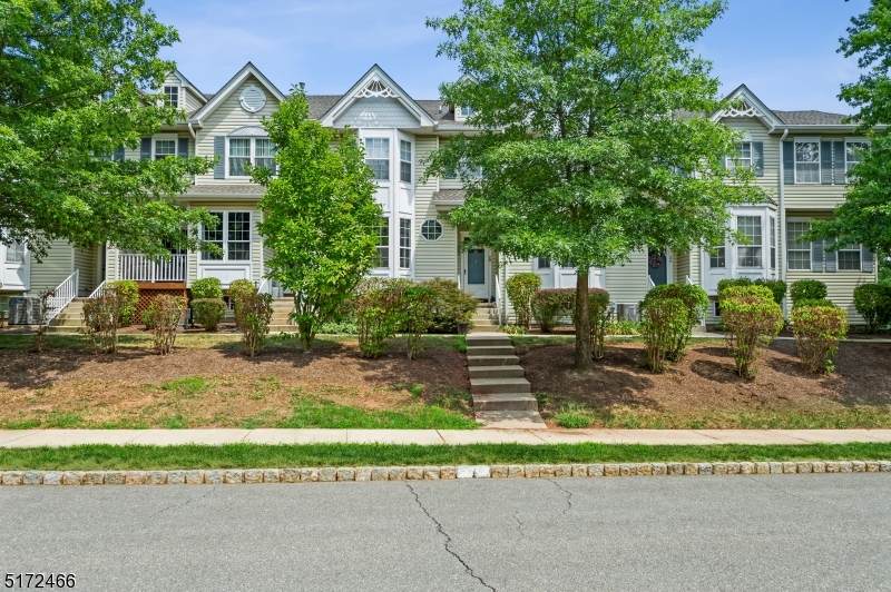 28 Stratton Ct - Photo 1