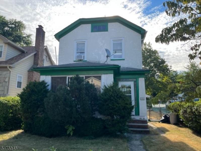 274 Brighton Ave - Photo 1