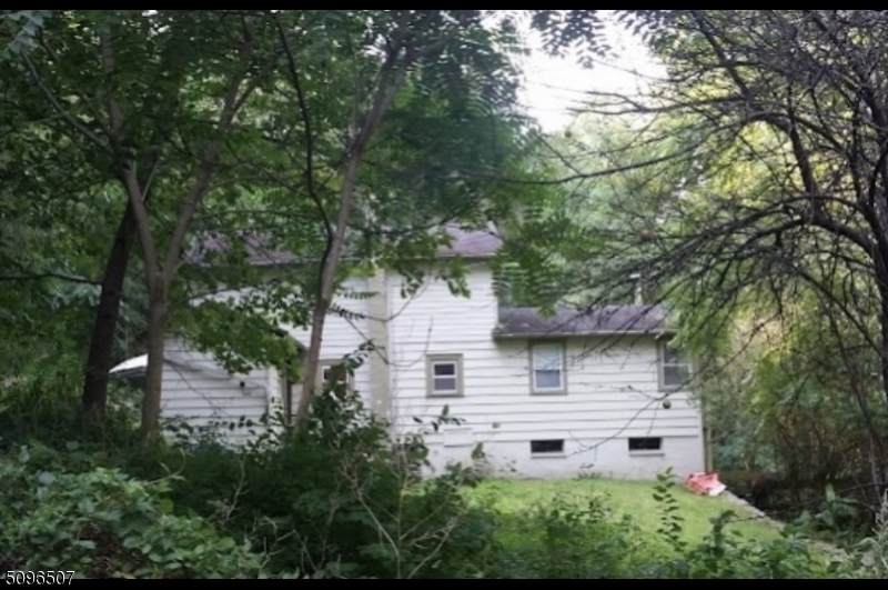 140 Millbrook Road - Photo 1