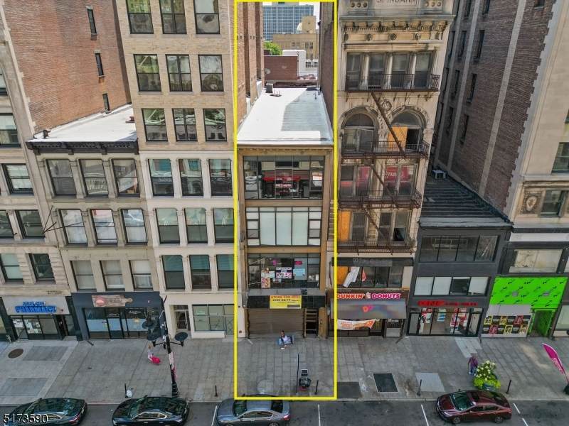 190 Market St - Photo 1