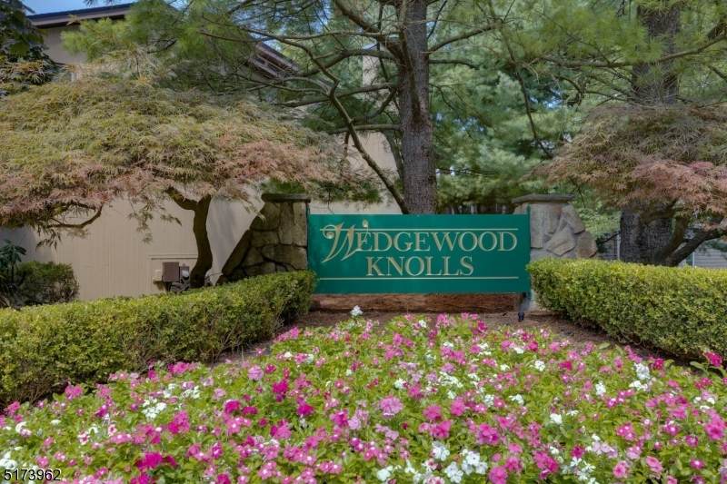 61 Woodland Dr - Photo 1