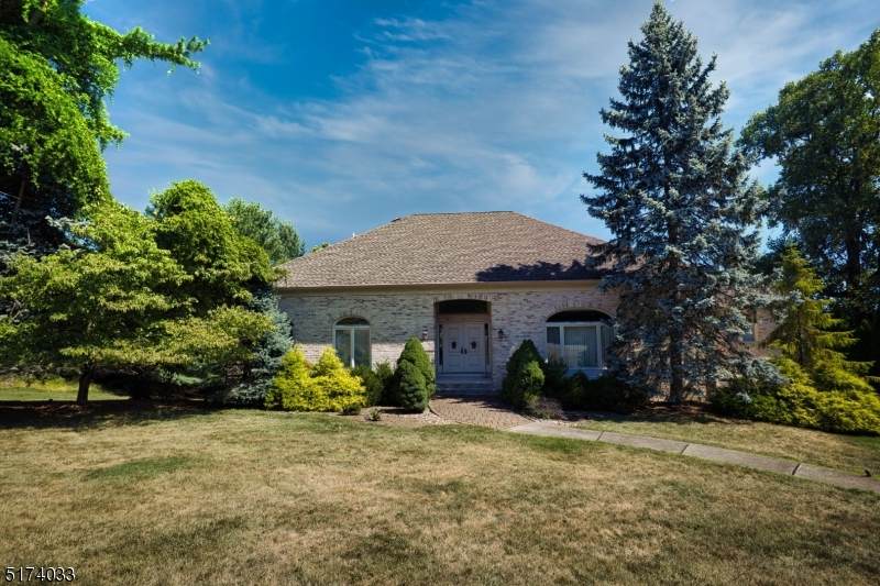 1 Jennie Ct - Photo 1